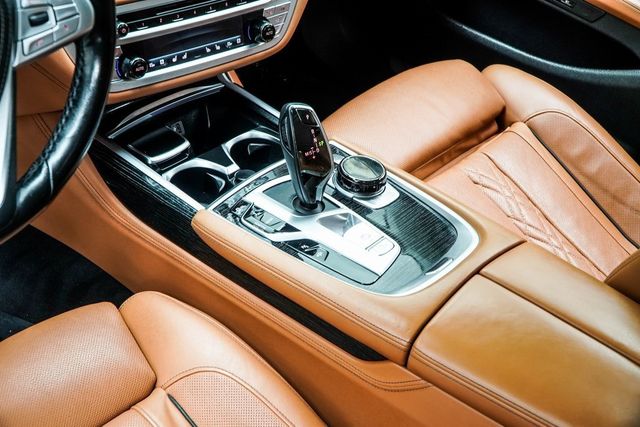 2019 BMW 7 Series 750i xDrive - 22991451 - 16