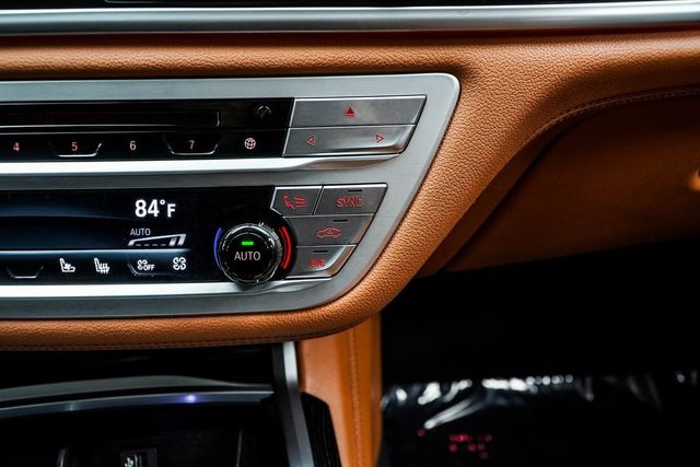 2019 BMW 7 Series 750i xDrive - 22991451 - 25