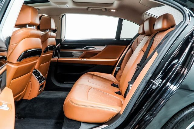 2019 BMW 7 Series 750i xDrive - 22991451 - 42