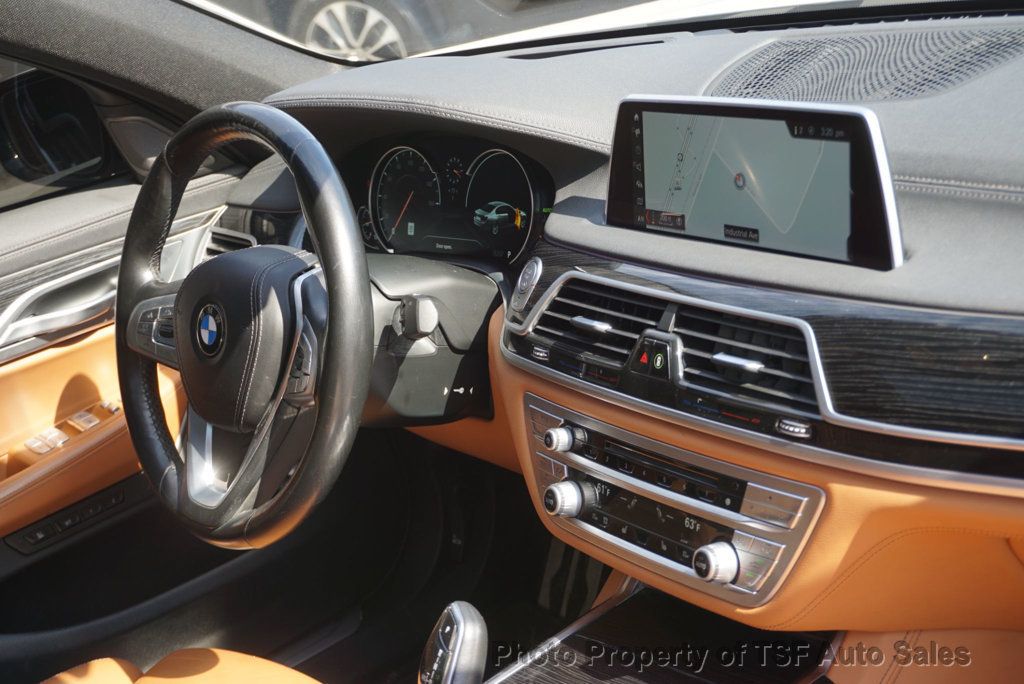 2019 BMW 7 Series 750i xDrive  - 23004258 - 20