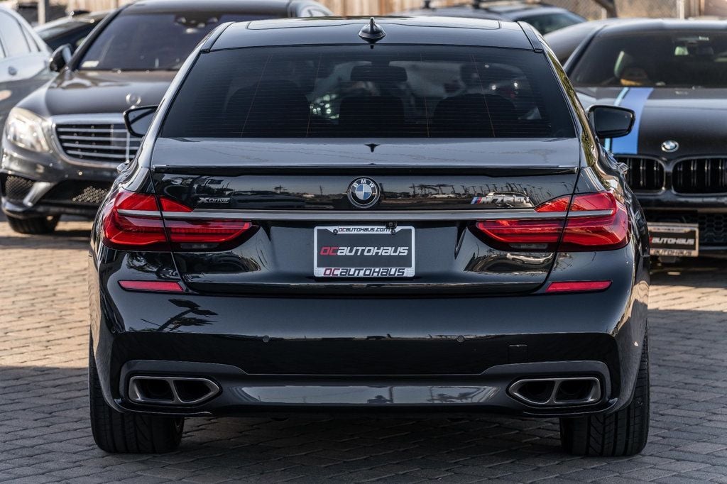 2019 BMW 7 Series M760i xDrive - 22634450 - 10