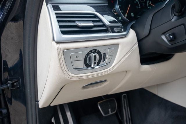 2019 BMW 7 Series MSRP$94845/ExecutivePkg/M-SportPkg/Heated&CooledSeats/NAV - 23024309 - 34