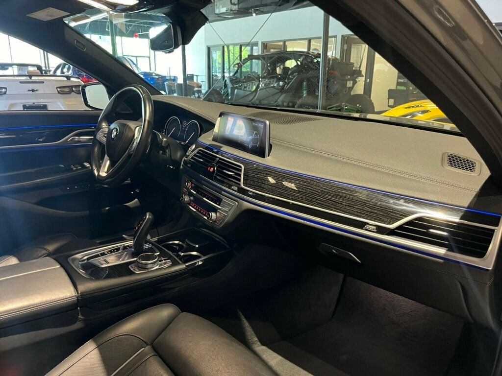 2019 BMW 7 Series V8/LocalCar/M Sport/M SportBrakes/Htd&CldSeats/BlindSpotMonitor - 22540917 - 29