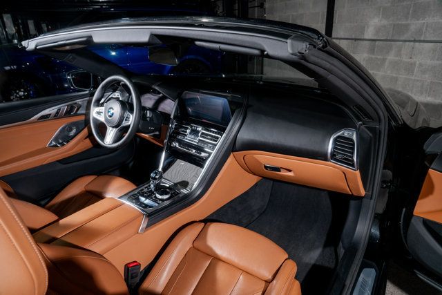 2019 BMW 8 Series M850i xDrive - 22999351 - 9