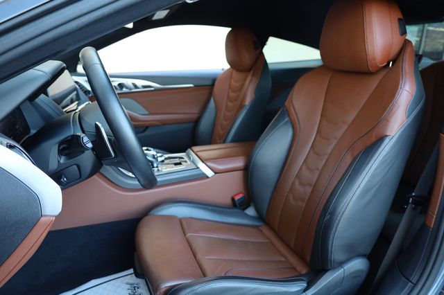 2019 BMW 8 Series M850i xDrive - 22969251 - 16