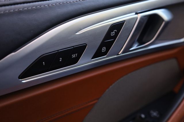 2019 BMW 8 Series M850i xDrive - 22969251 - 30