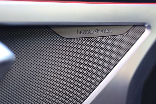 2019 BMW 8 Series M850i xDrive - 22969251 - 32