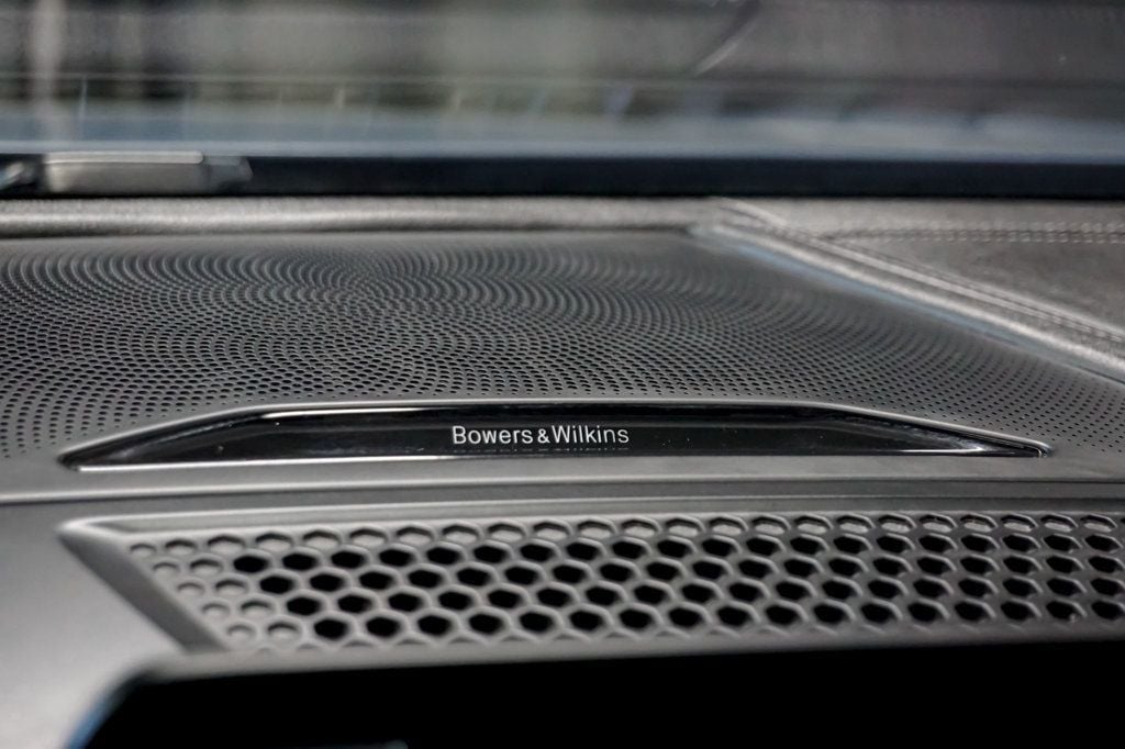 2019 BMW 8 Series *M850i X-Drive* *Bowers & Wilkins* *Carbon Roof* *$122k+MSRP* - 22987729 - 60