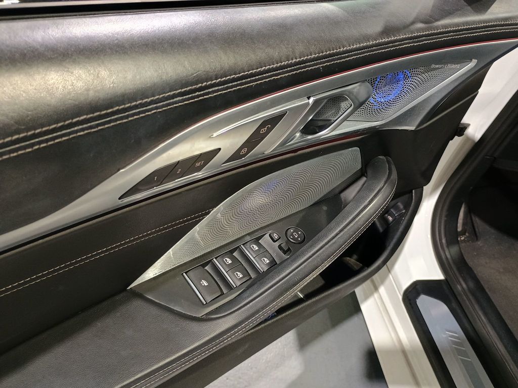 2019 BMW 8 Series M850i xDrive Clean Carfax Florida Car - 23031464 - 13