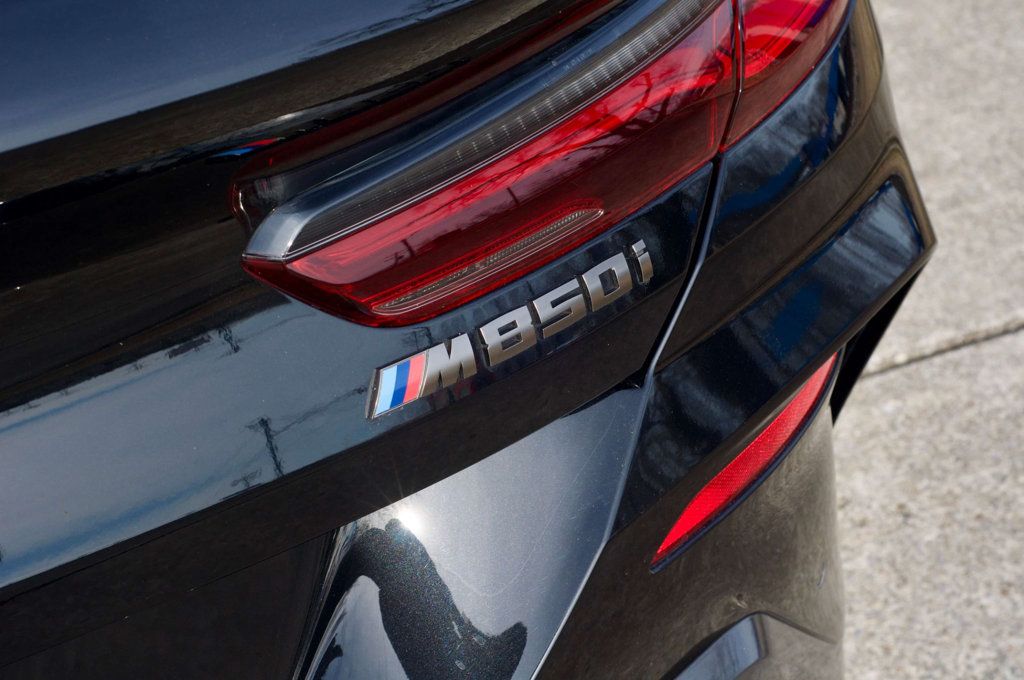 2019 BMW 8 Series MSRP$115105/Heated&CooledSeats/Park Assist plus/Remote Start/NAV - 22966808 - 10