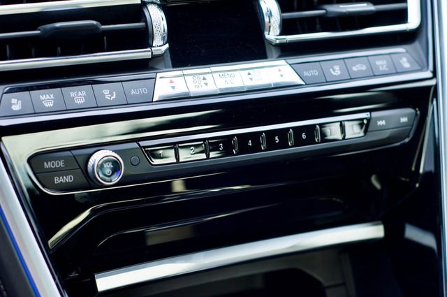 2019 BMW 8 Series MSRP$115105/Heated&CooledSeats/Park Assist plus/Remote Start/NAV - 22966808 - 21