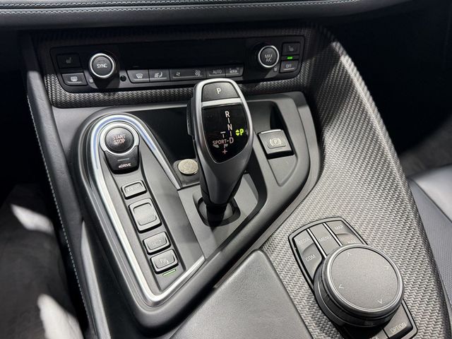 2019 BMW i8 BASE - 23066304 - 18