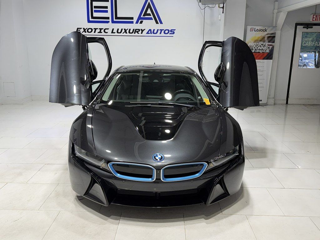 2019 BMW i8 BASE - 23066304 - 1