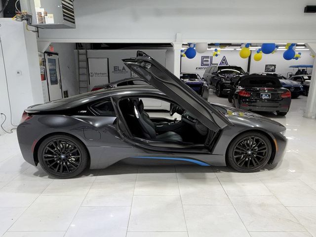 2019 BMW i8 BASE - 23066304 - 6