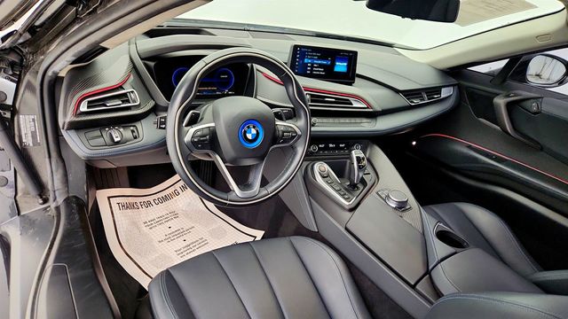 2019 BMW i8 Coupe w/ BMW Laserlight - 23009157 - 10