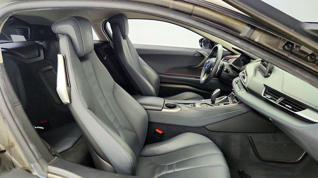 2019 BMW i8 Coupe w/ BMW Laserlight - 23009157 - 22
