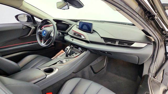 2019 BMW i8 Coupe w/ BMW Laserlight - 23009157 - 23