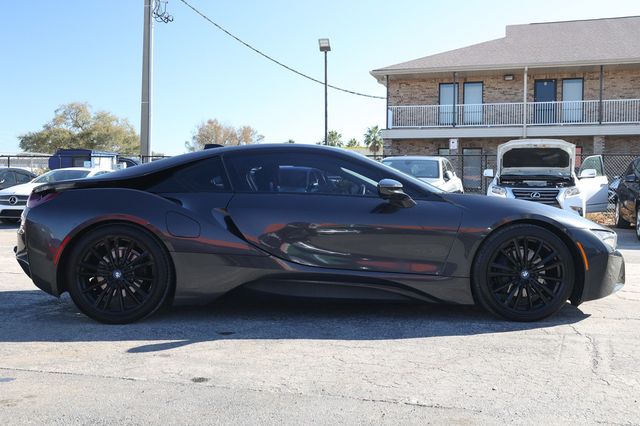 2019 BMW i8 Pure Impulse World - 22980131 - 17