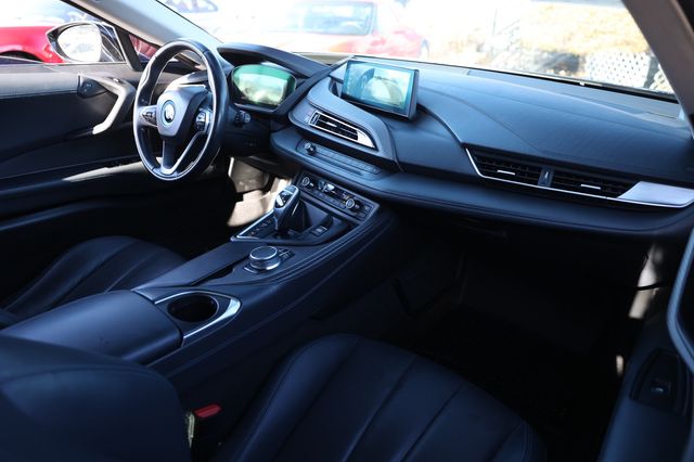 2019 BMW i8 Pure Impulse World - 22980131 - 20