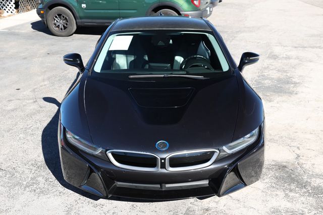 2019 BMW i8 Pure Impulse World - 22980131 - 23
