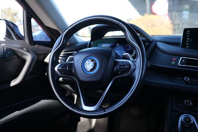 2019 BMW i8 Pure Impulse World - 22980131 - 29