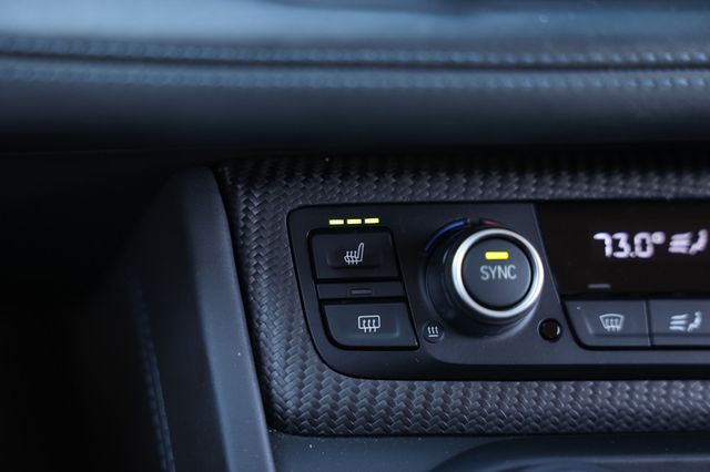 2019 BMW i8 Pure Impulse World - 22980131 - 34