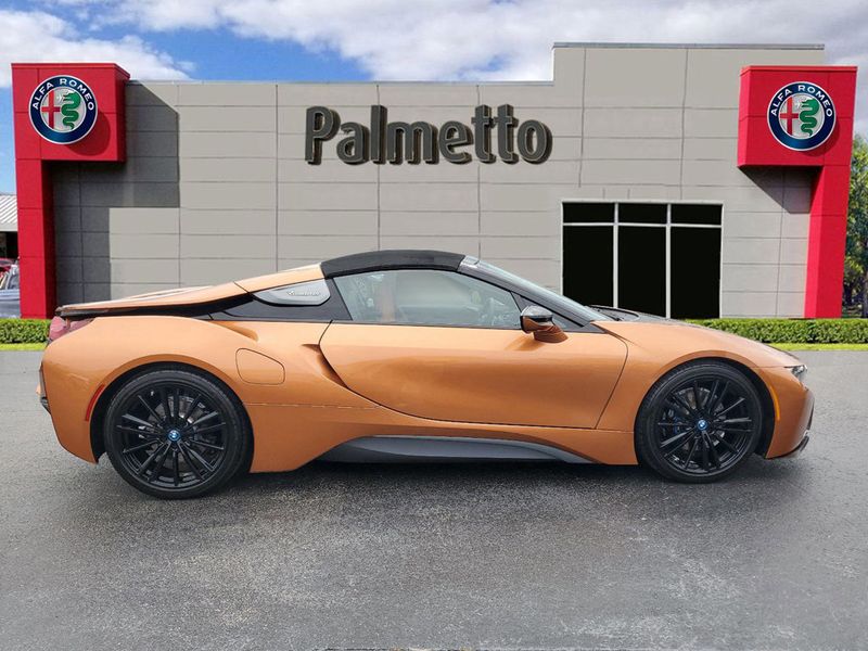 2019 BMW i8 Roadster - 22349330 - 2