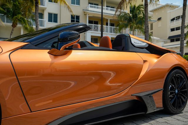 2019 BMW i8 Roadster - 23047623 - 10