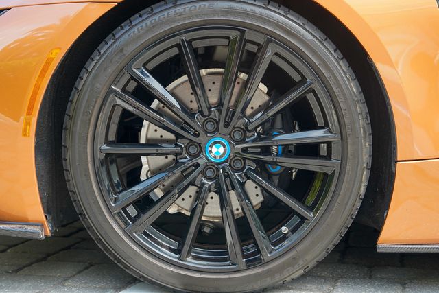 2019 BMW i8 Roadster - 23047623 - 13