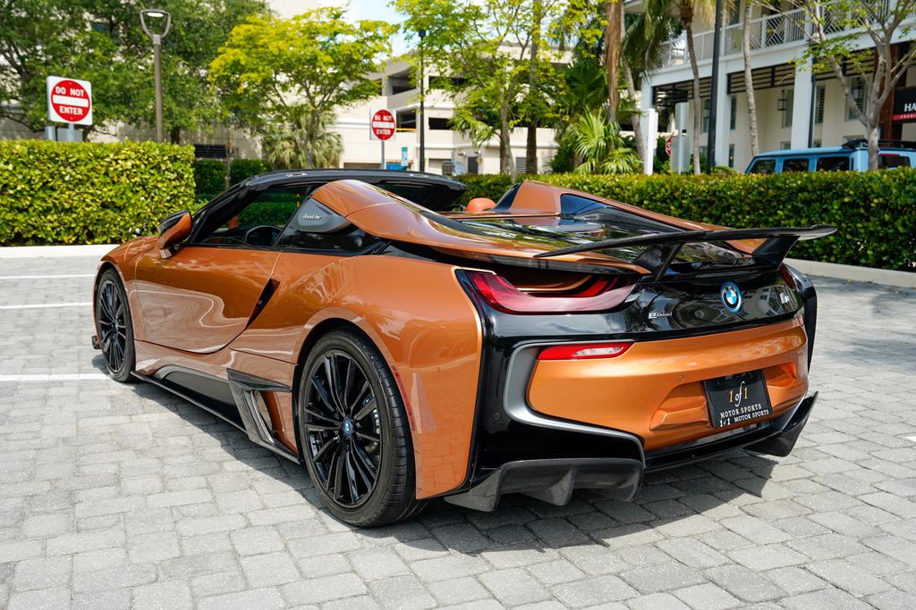 2019 BMW i8 Roadster - 23047623 - 19
