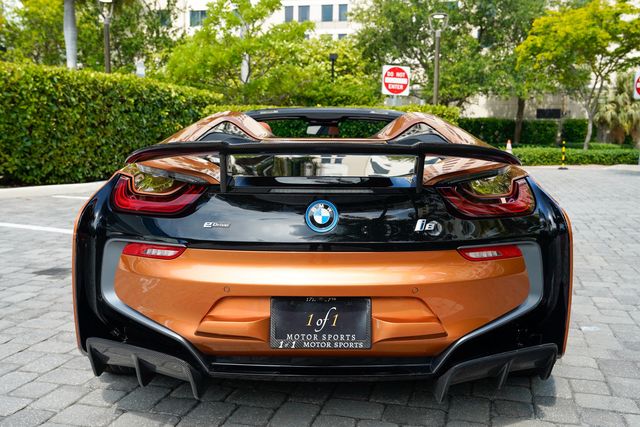 2019 BMW i8 Roadster - 23047623 - 24
