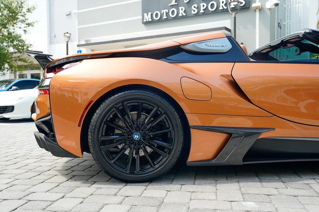 2019 BMW i8 Roadster - 23047623 - 30