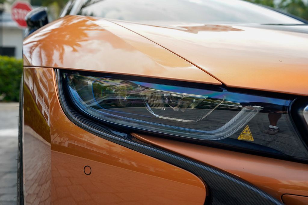 2019 BMW i8 Roadster - 23047623 - 39