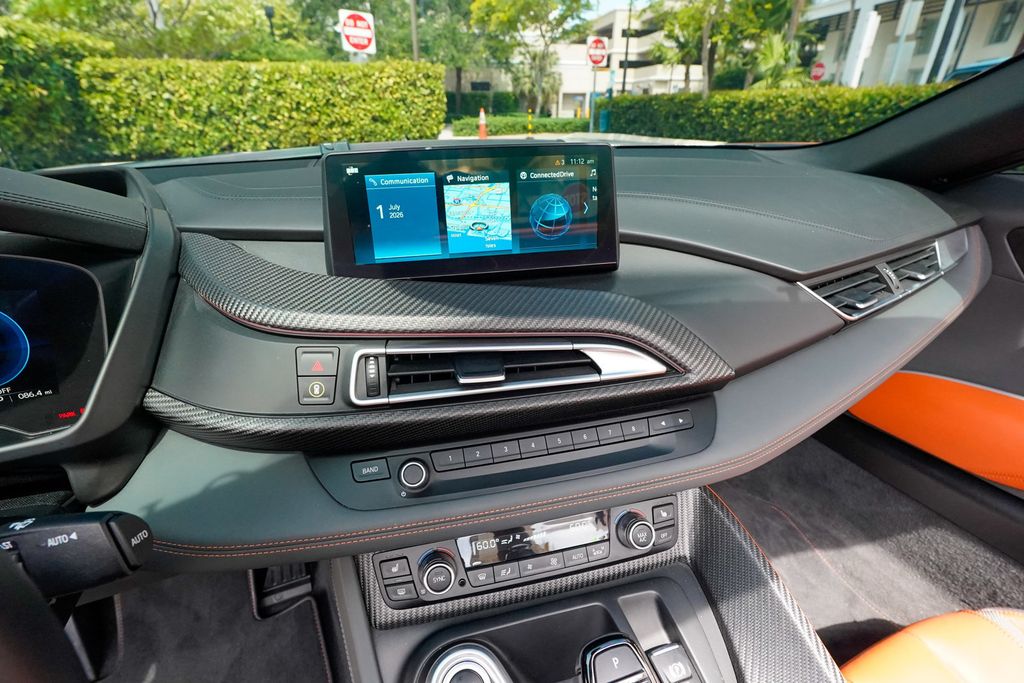 2019 BMW i8 Roadster - 23047623 - 71