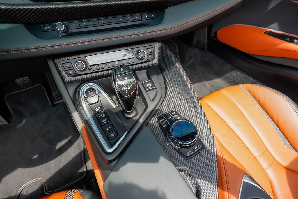 2019 BMW i8 Roadster - 23047623 - 72