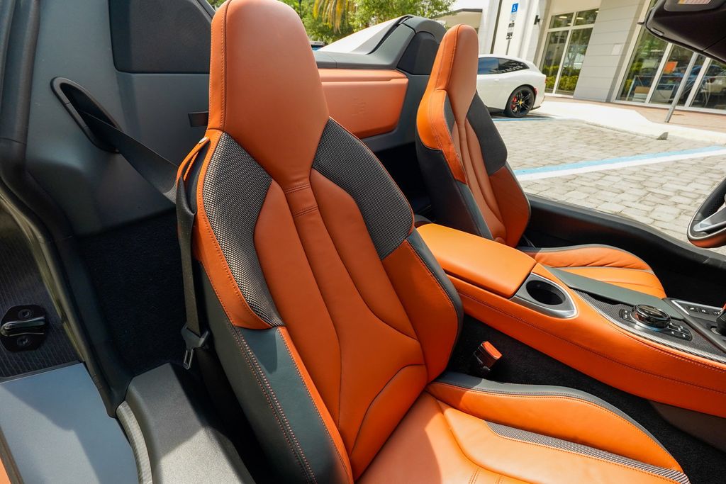 2019 BMW i8 Roadster - 23047623 - 83