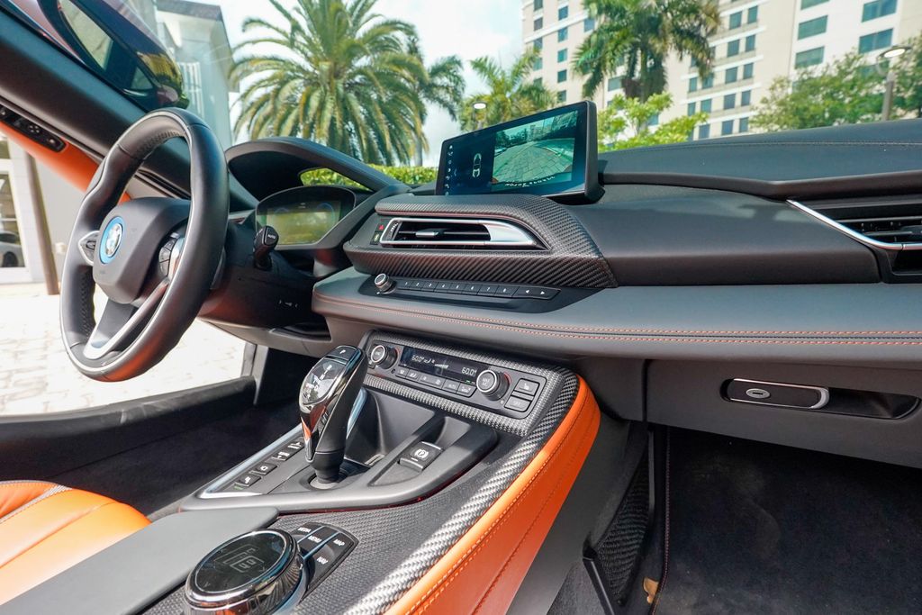 2019 BMW i8 Roadster - 23047623 - 85