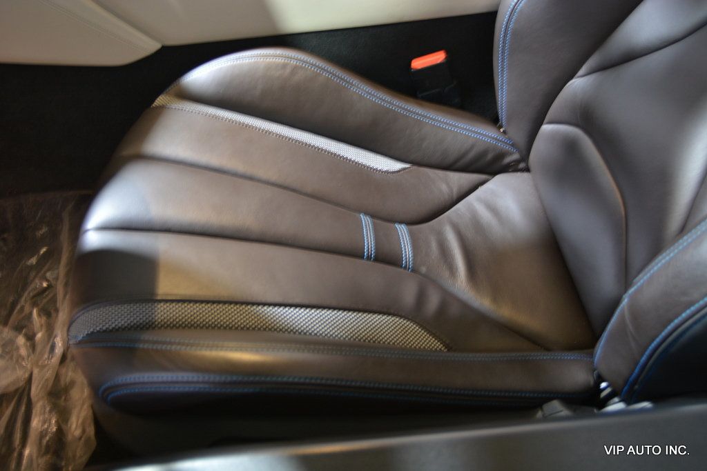 2019 BMW i8 Roadster - 22845849 - 20
