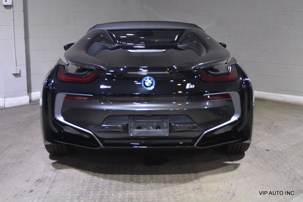 2019 BMW i8 Roadster - 22845849 - 30