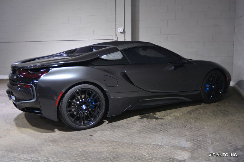 2019 BMW i8 Roadster - 22845849 - 4