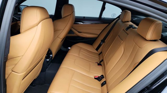 2019 BMW M5 Sedan w/ Full Merino Leather + Executive & Driving Assist. Pkgs - 22948627 - 23