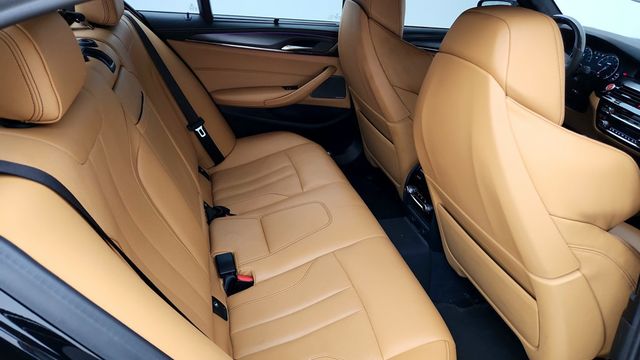 2019 BMW M5 Sedan w/ Full Merino Leather + Executive & Driving Assist. Pkgs - 22948627 - 25
