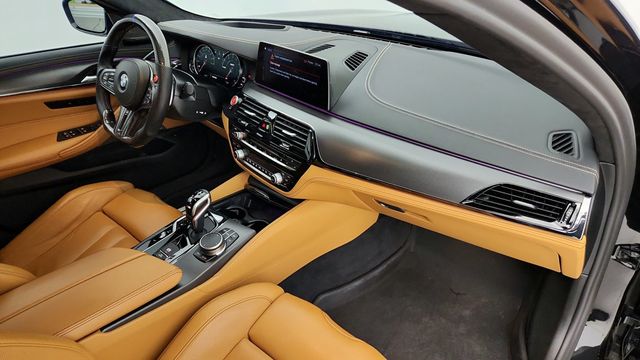 2019 BMW M5 Sedan w/ Full Merino Leather + Executive & Driving Assist. Pkgs - 22948627 - 27