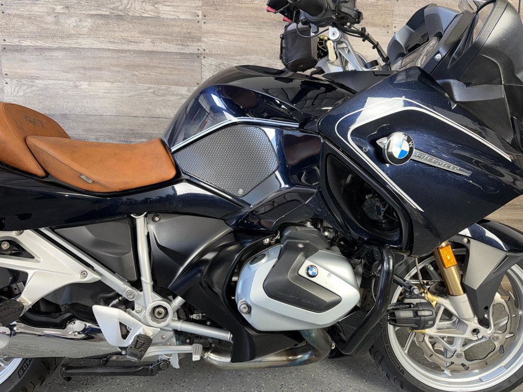 2019 BMW R 1250 RT One Owner! - 23032301 - 5