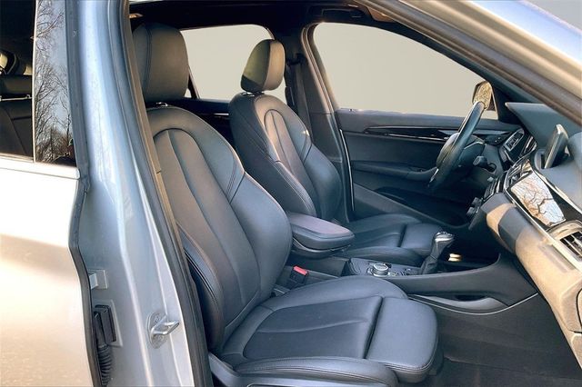 2019 BMW X1 xDrive28i Sports Activity Vehicle - 22963859 - 12