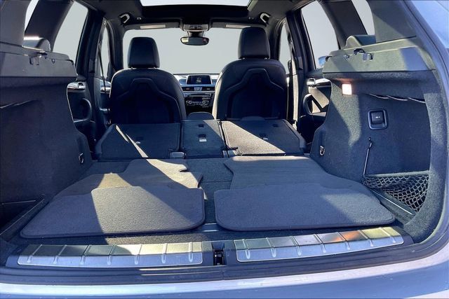 2019 BMW X1 xDrive28i Sports Activity Vehicle - 22990942 - 38