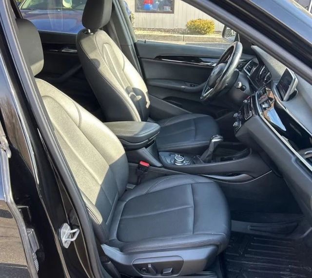 2019 BMW X1 xDrive28i Sports Activity Vehicle - 22966942 - 44