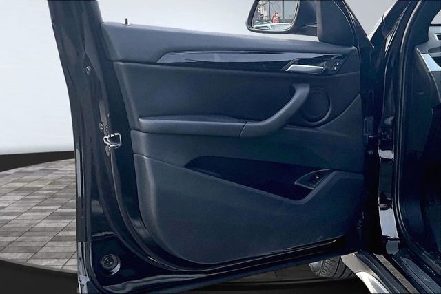 2019 BMW X1 xDrive28i Sports Activity Vehicle - 22966942 - 8