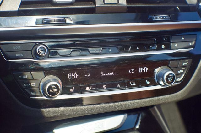 2019 BMW X3 LocalTrade/M-Sport2Pkg/DrivingAssistancePkg/PremiumPkg/NAV - 22987792 - 29