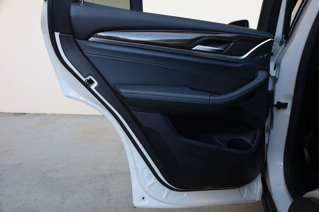 BMW X3 photo 19